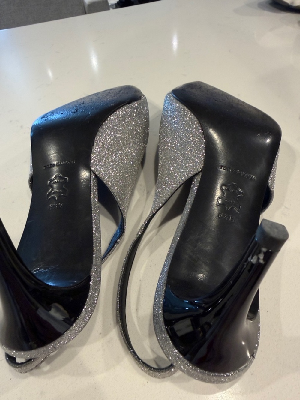 Gently used Tory Burch Silver Glitter Pointed Slingback Heels with Logo 8.5 - Picture 6 of 7
